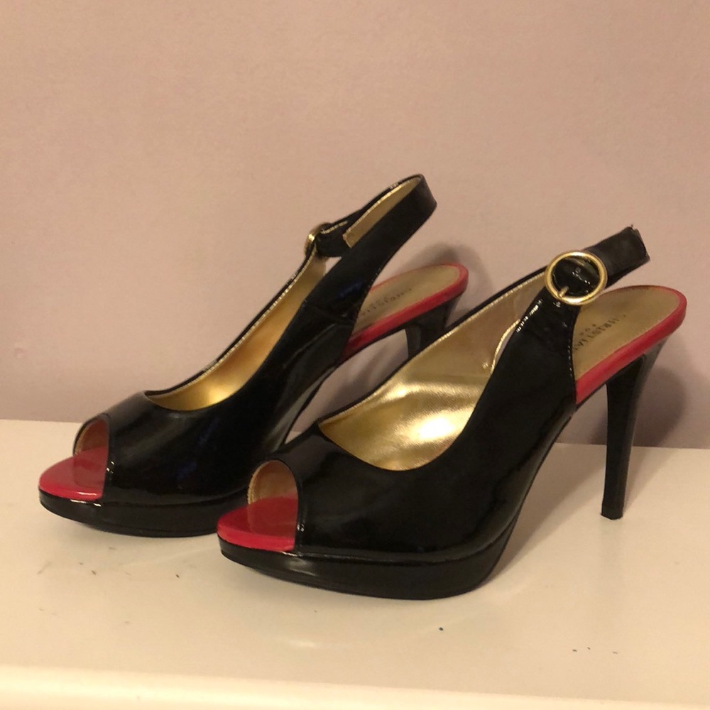 Black and pink heels